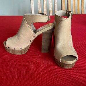 Aldo sandal heel